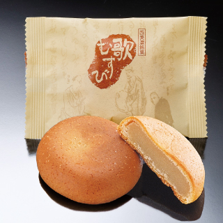 歌むすび